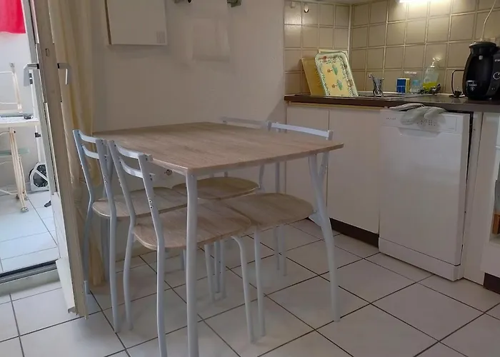 Pastel T2 Loggia 100m De La Apartment *