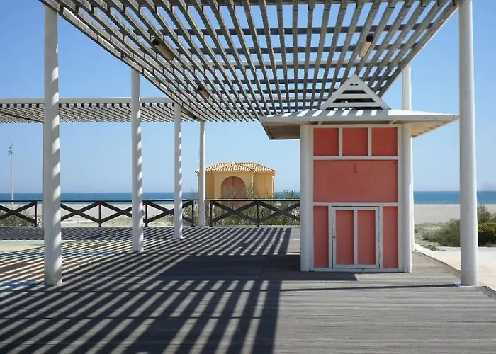 Pastel T2 Loggia 100m De La * Leucate